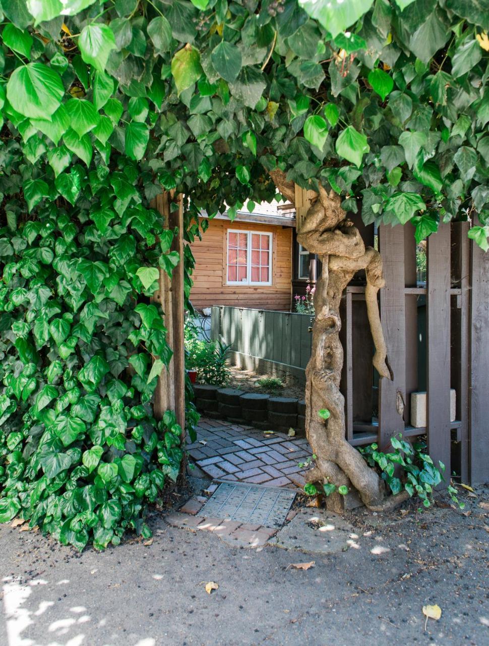 Riverlane Resort ガーンビル エクステリア 写真